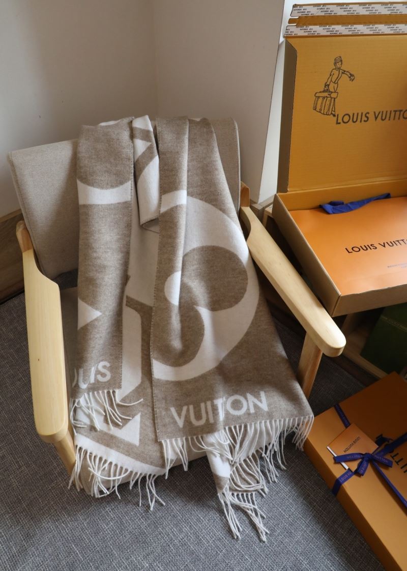 Louis Vuitton Scarf